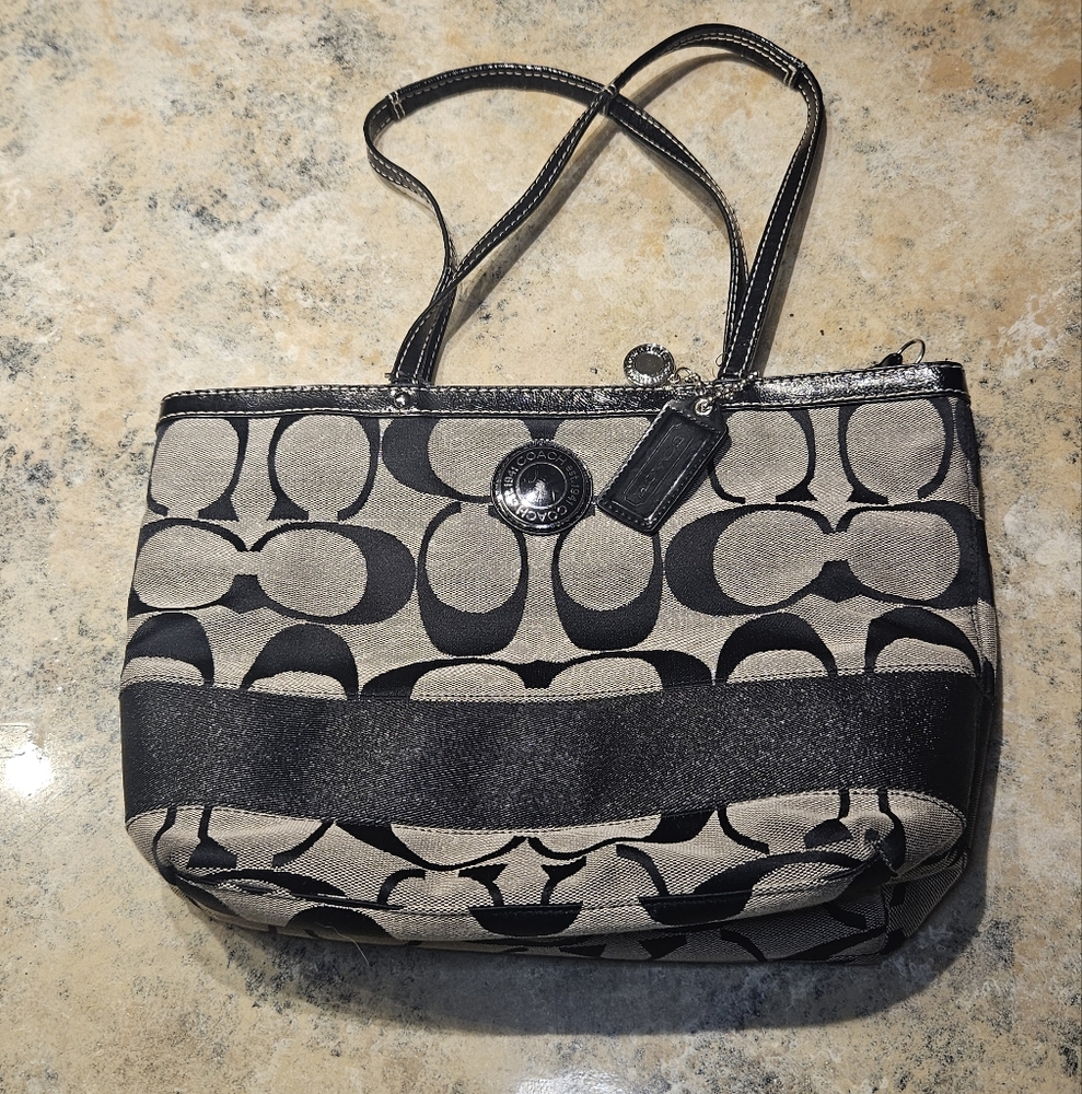 Coach Black and Gray Signature Tote Bag